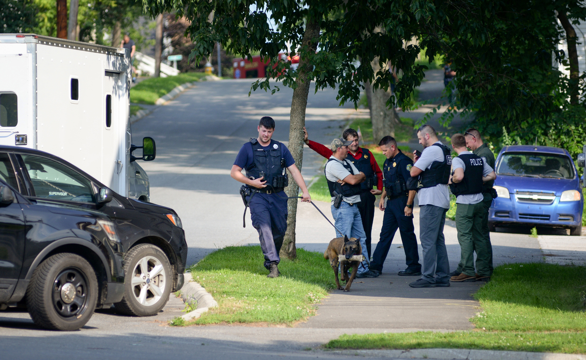2 NY men accused of drug trafficking after Bangor standoff
