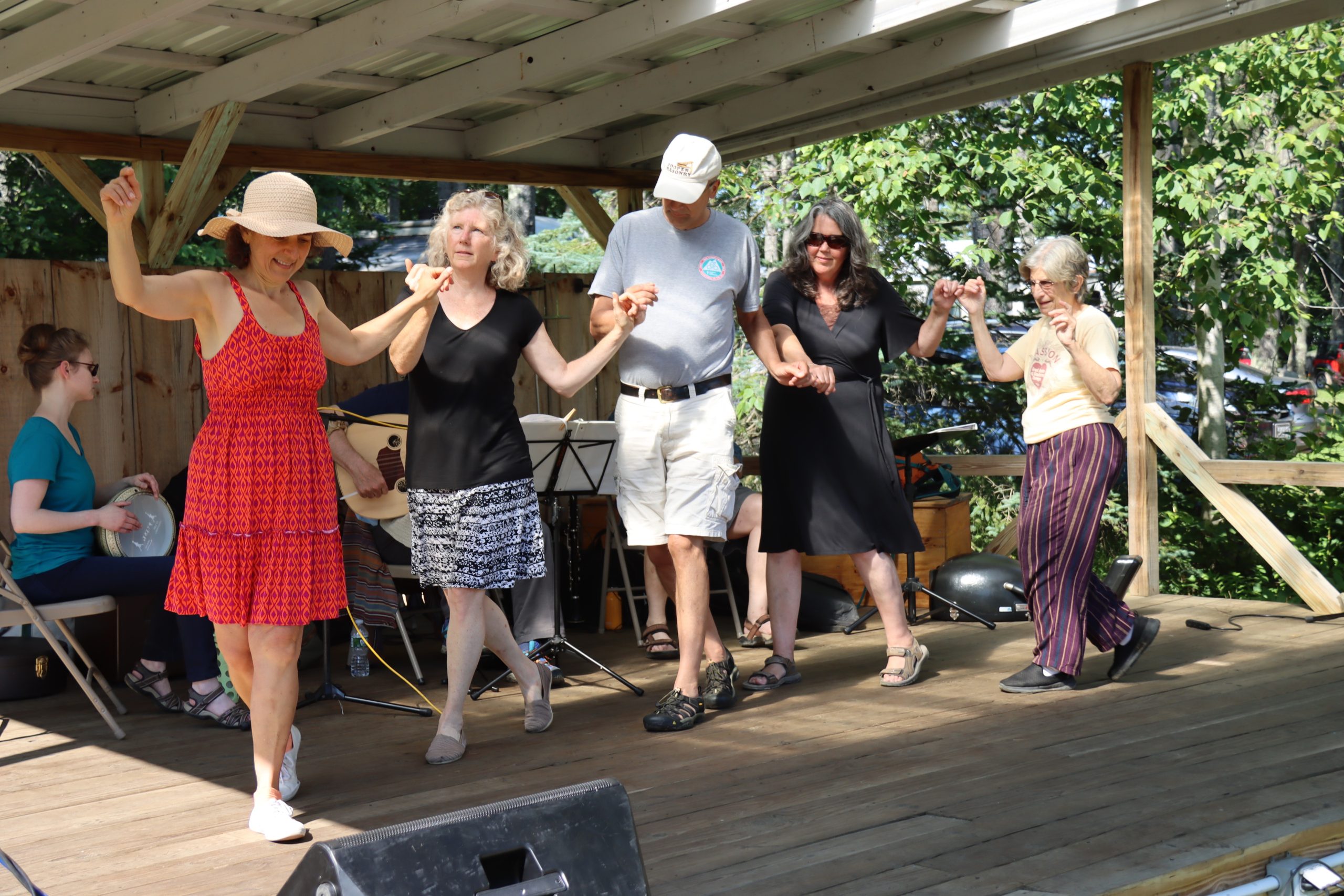celebrate-summer-with-a-traditional-armenian-picnic-on-the-midcoast-at