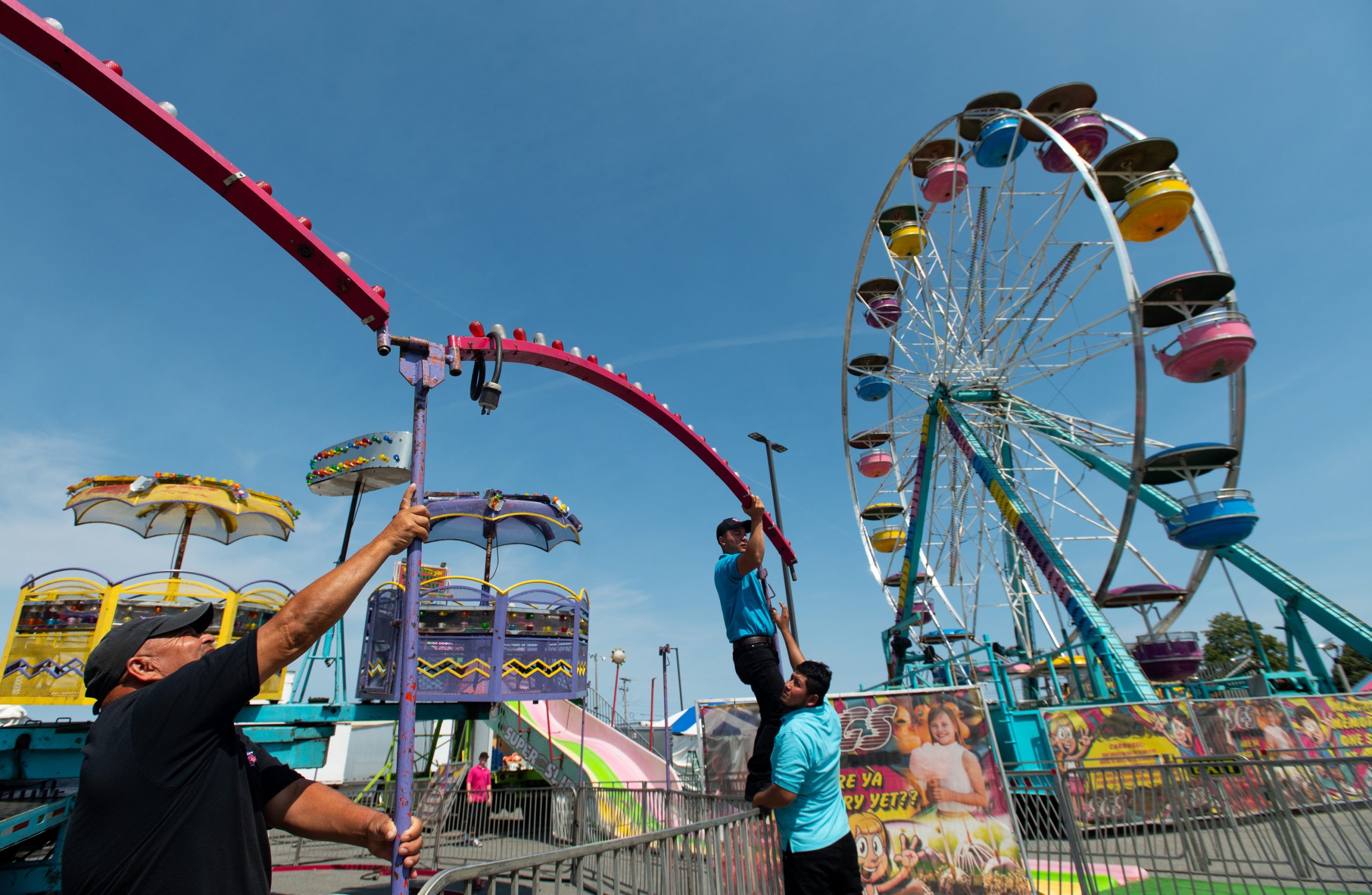 Maine Dems' texts revealed / Rumford housing prices / Nuclear waste threat