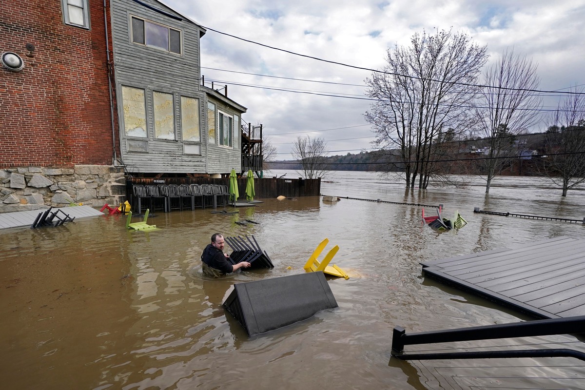 Hundreds of storm claims flood Maine insurers, and more are coming