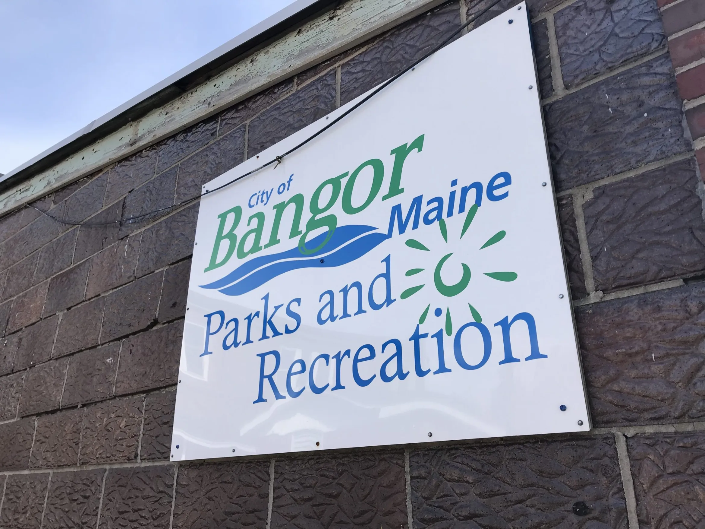 Bangor's new ice arena and rec center now has a price tag