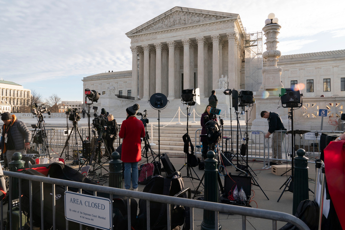 Supreme Court sounds broadly skeptical of efforts to kick Trump off ballot over Capitol attack - Vimarsana News