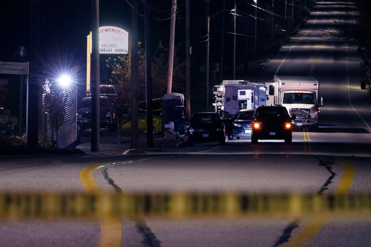 Maine lawmakers debate gun control responses to Lewiston shooting - Vimarsana News