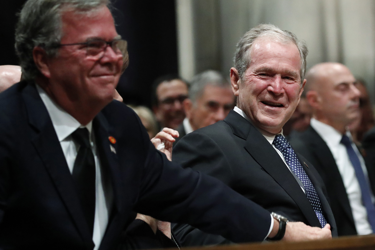 George W. Bush and Jeb Bush raise money for cousin exploring Maine governor run