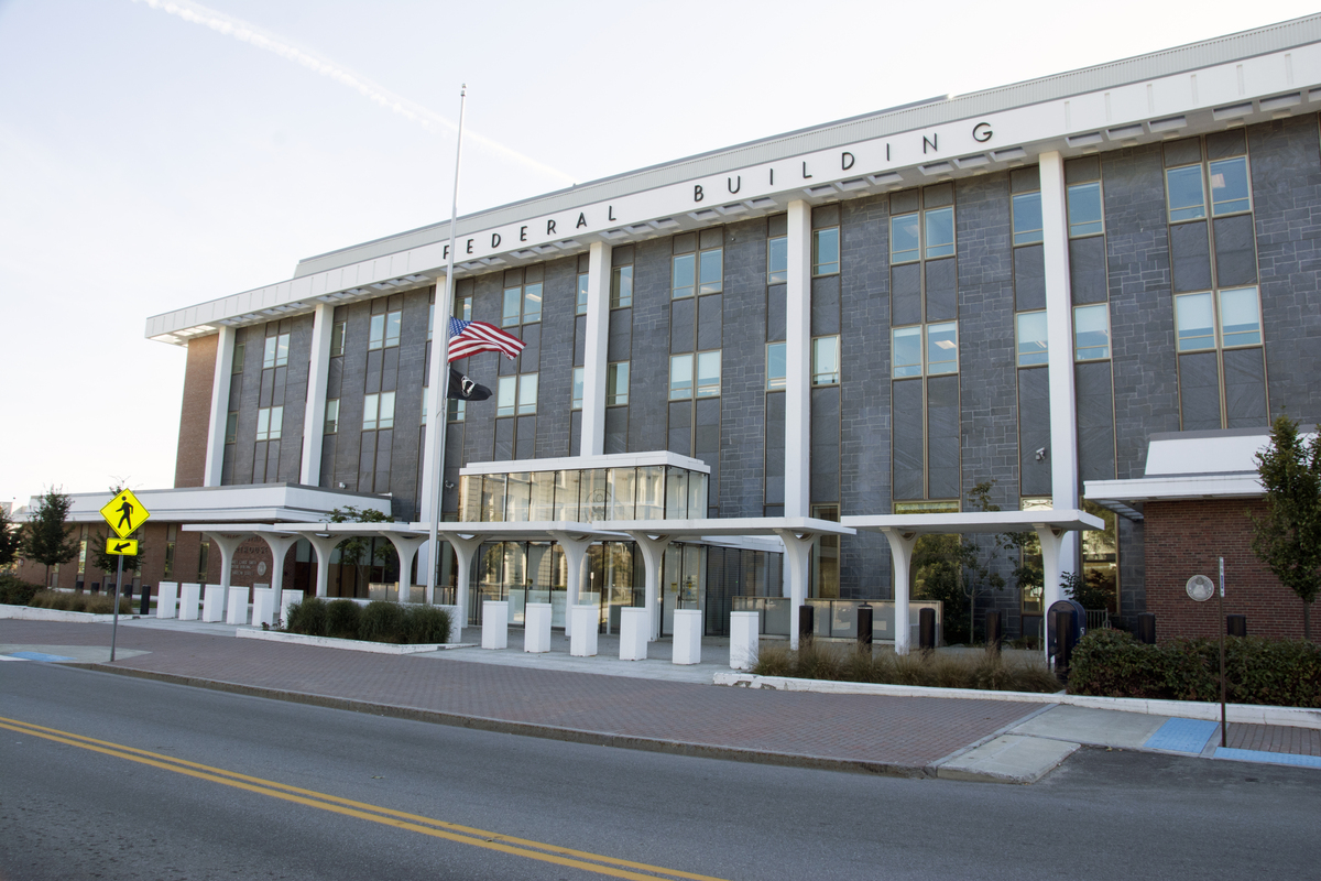 Bangor-area man who tried to evade $1M in taxes sentenced to 2 years in prison