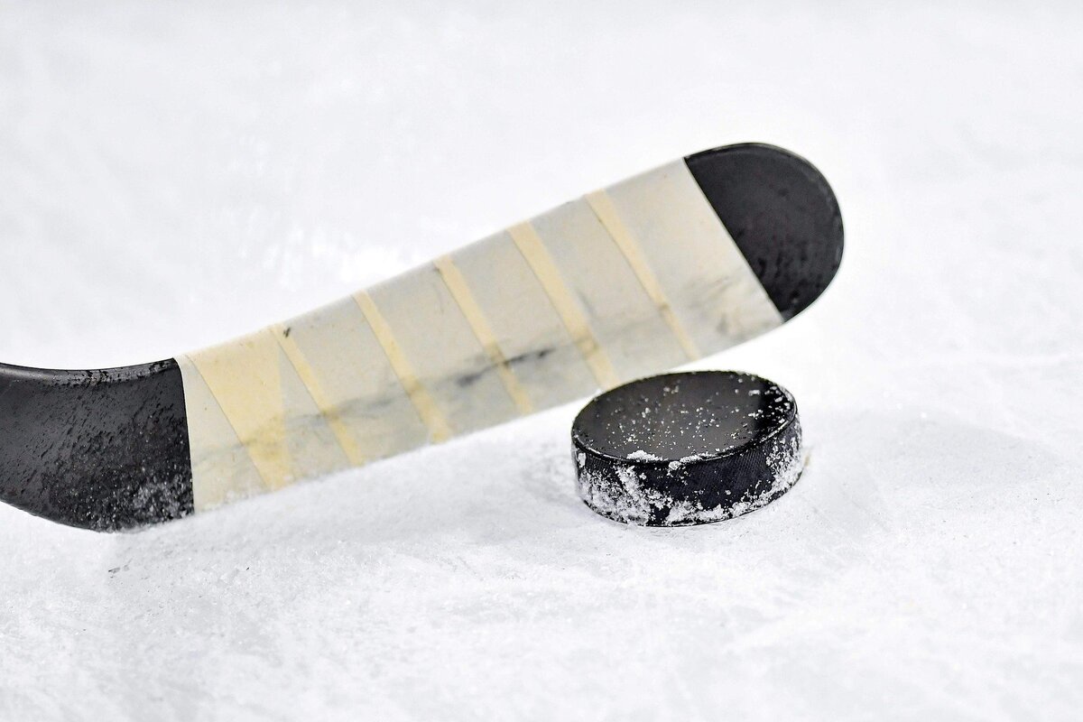 Maine high school hockey team could face serious repercussions for leaving ice mid-game