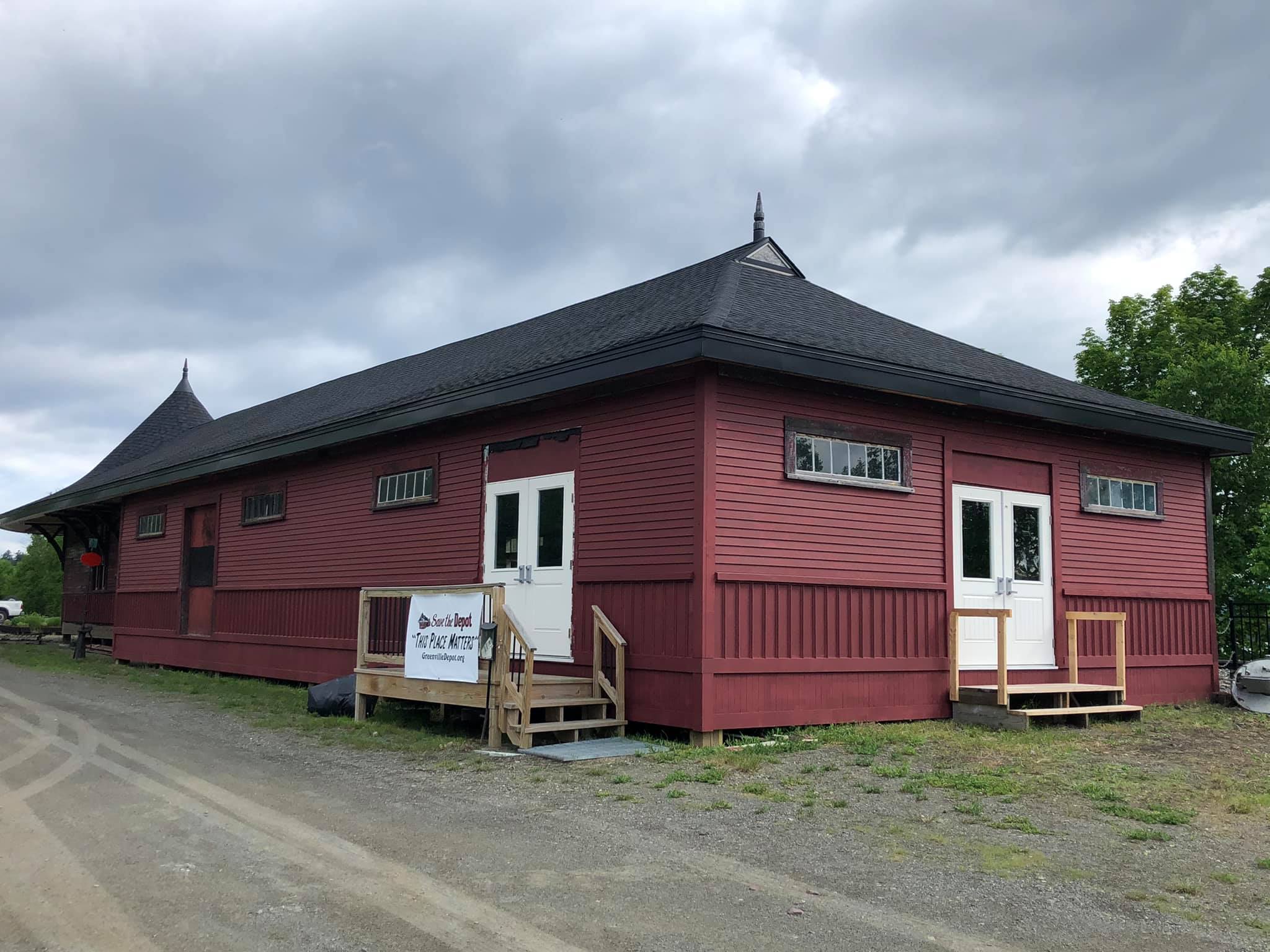 1889 railway depot scores capstone donation