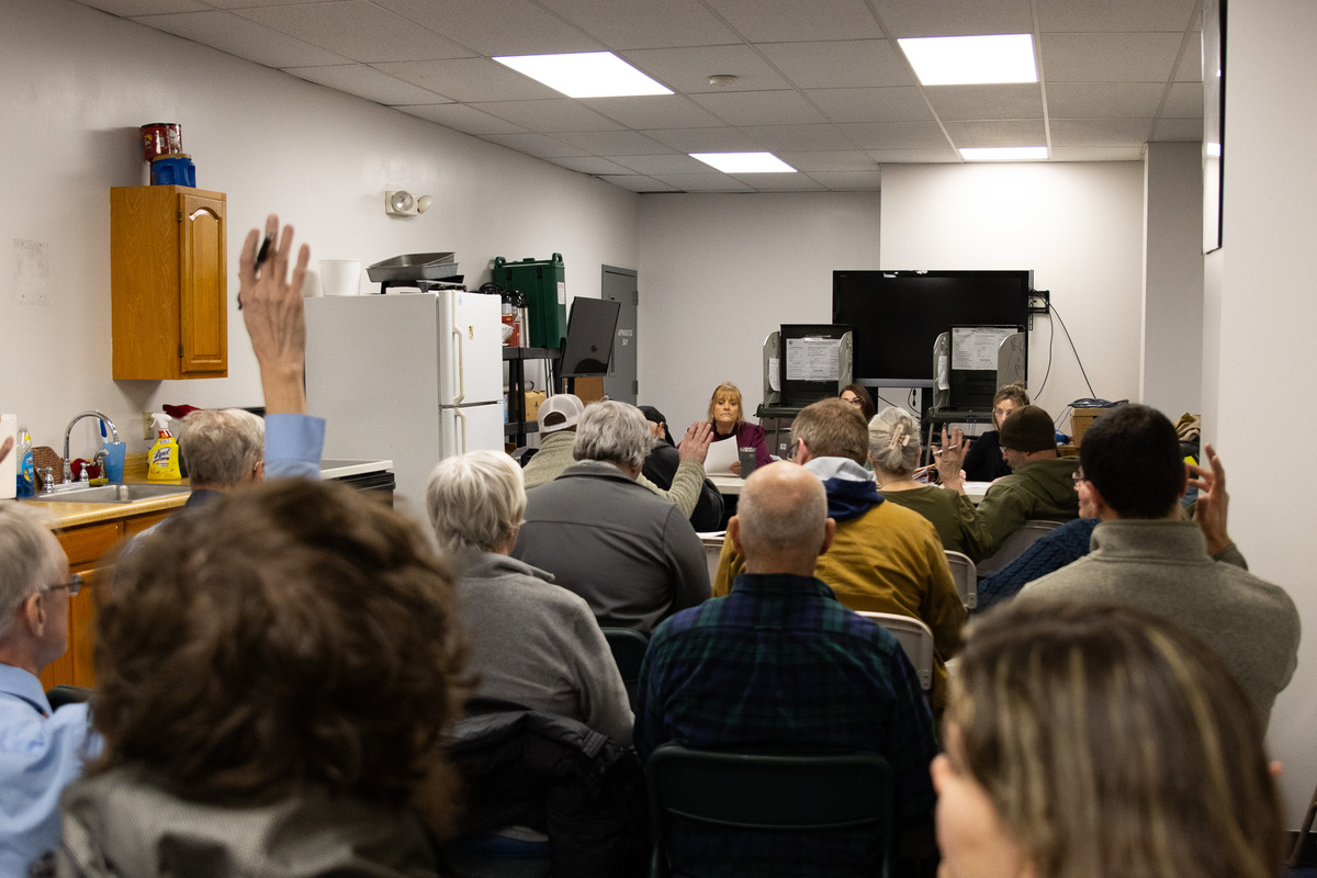 Northern Maine town lifts ban on schools, hospitals and libraries