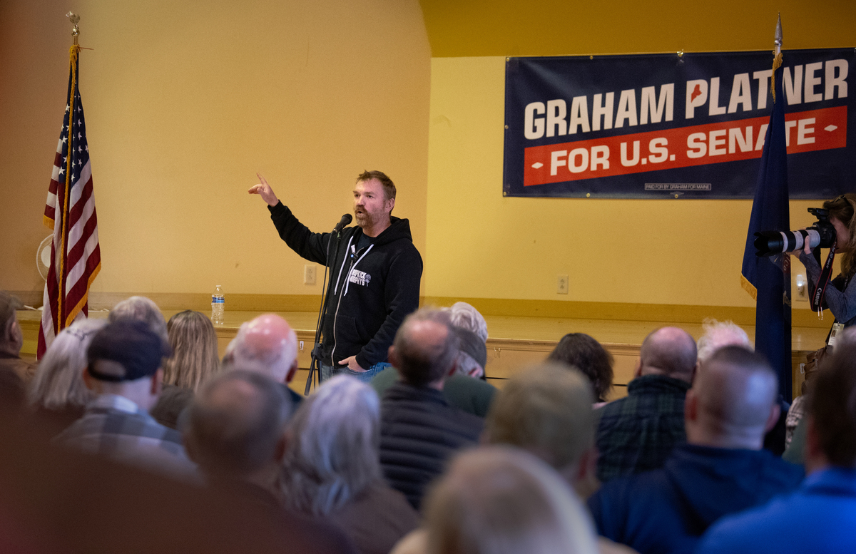 Graham Platner’s spending surge meets a Republican wall helping Susan Collins