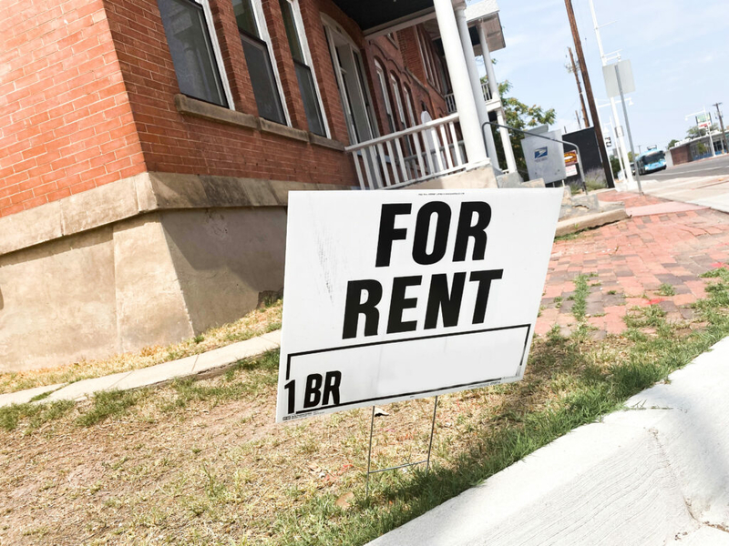 Democrats running for Maine governor say what they’ll do to help struggling renters