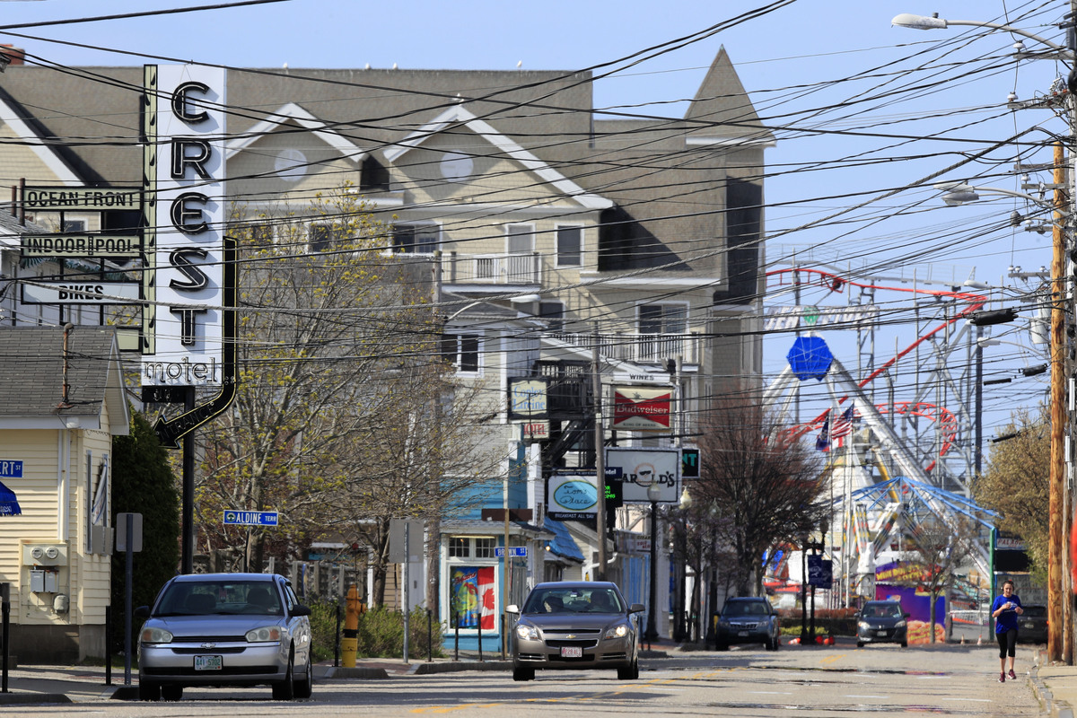 Person struck and killed by Amtrak train at Old Orchard Beach