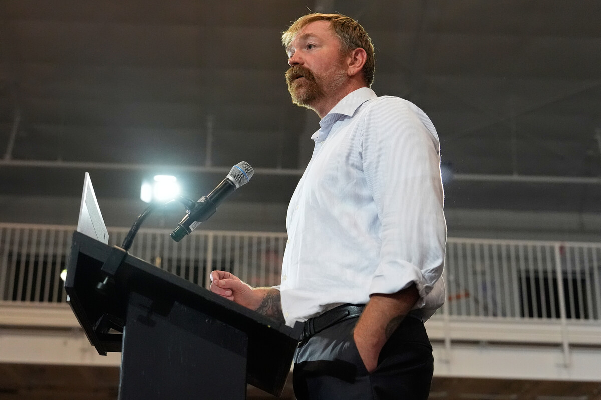Graham Platner gets more primary votes than any other Democratic Senate candidate in Maine history
