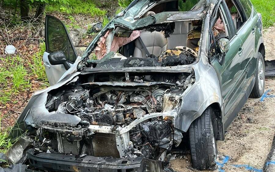 Maine woman ejected after crashing SUV into rocks and rolling