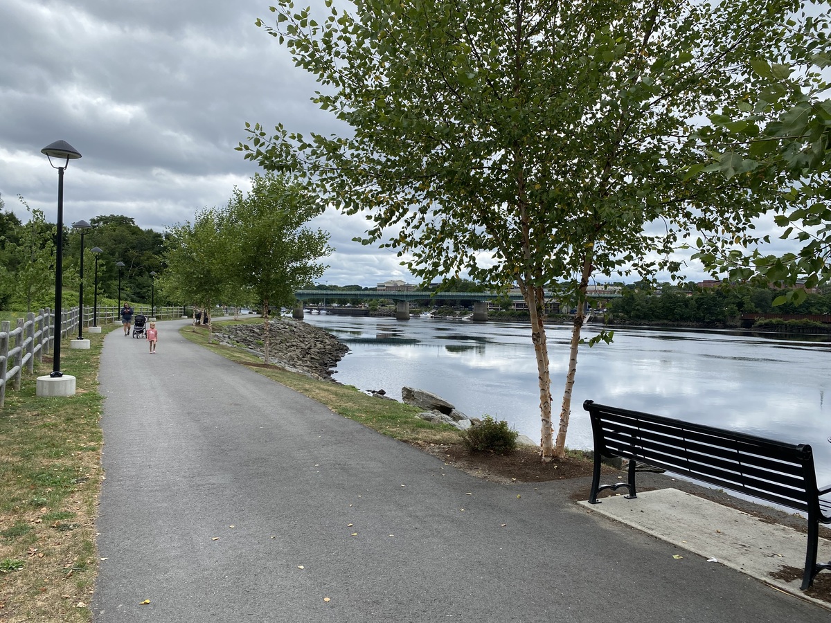 Child poked by discarded syringe on Brewer Riverwalk