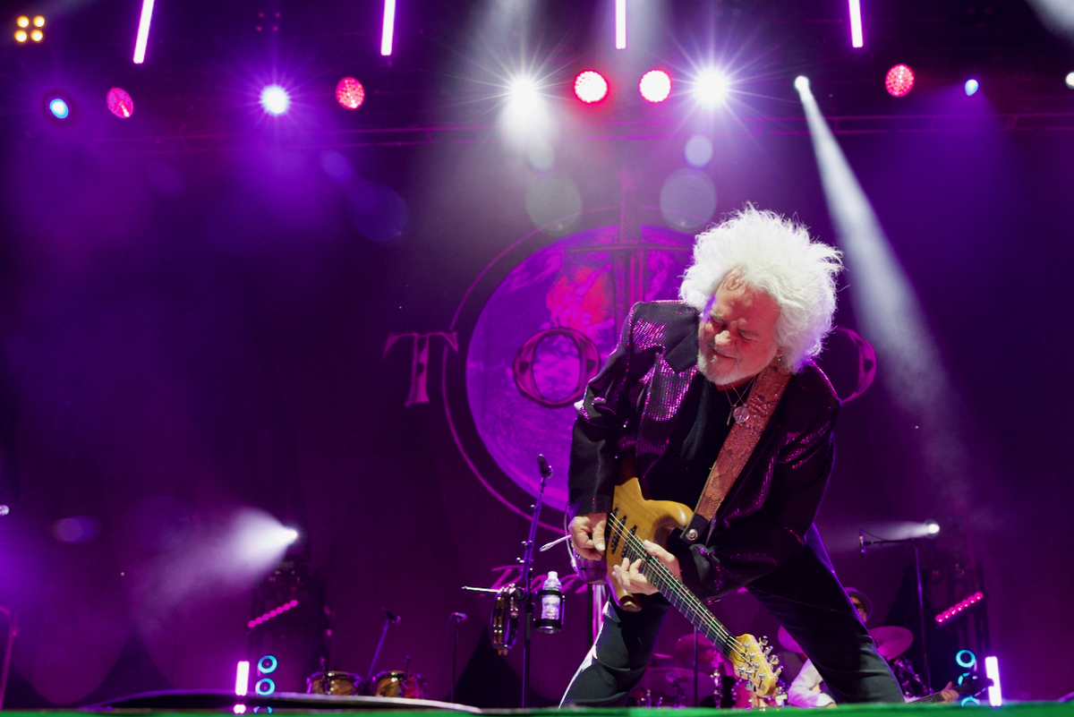 Pictures: Toto brings nostalgia to the Bangor waterfront