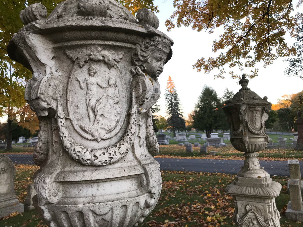 You can watch Stephen King's ‘It' in a Bangor cemetery