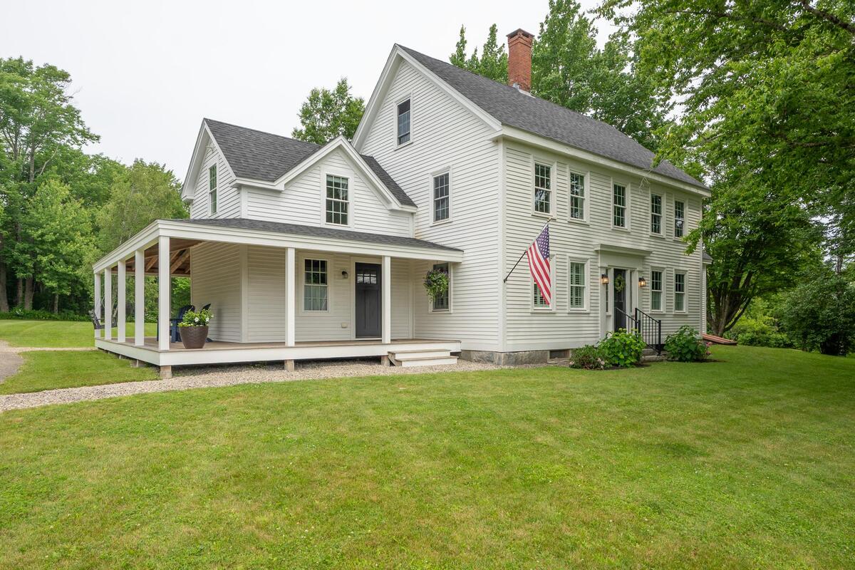 A renovated Colonial-style Rockport farmhouse built on land with storied past selling for $785K