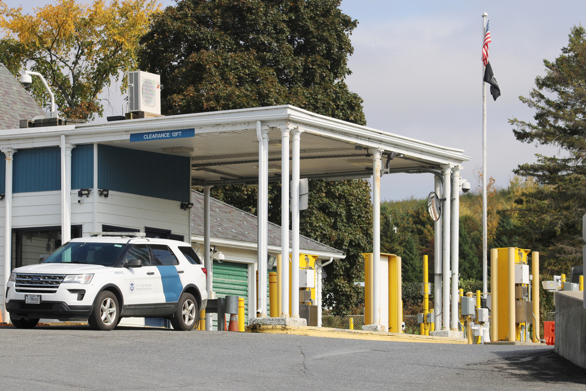 Maine doctor drops lawsuit against federal government after she’s allowed to return to US