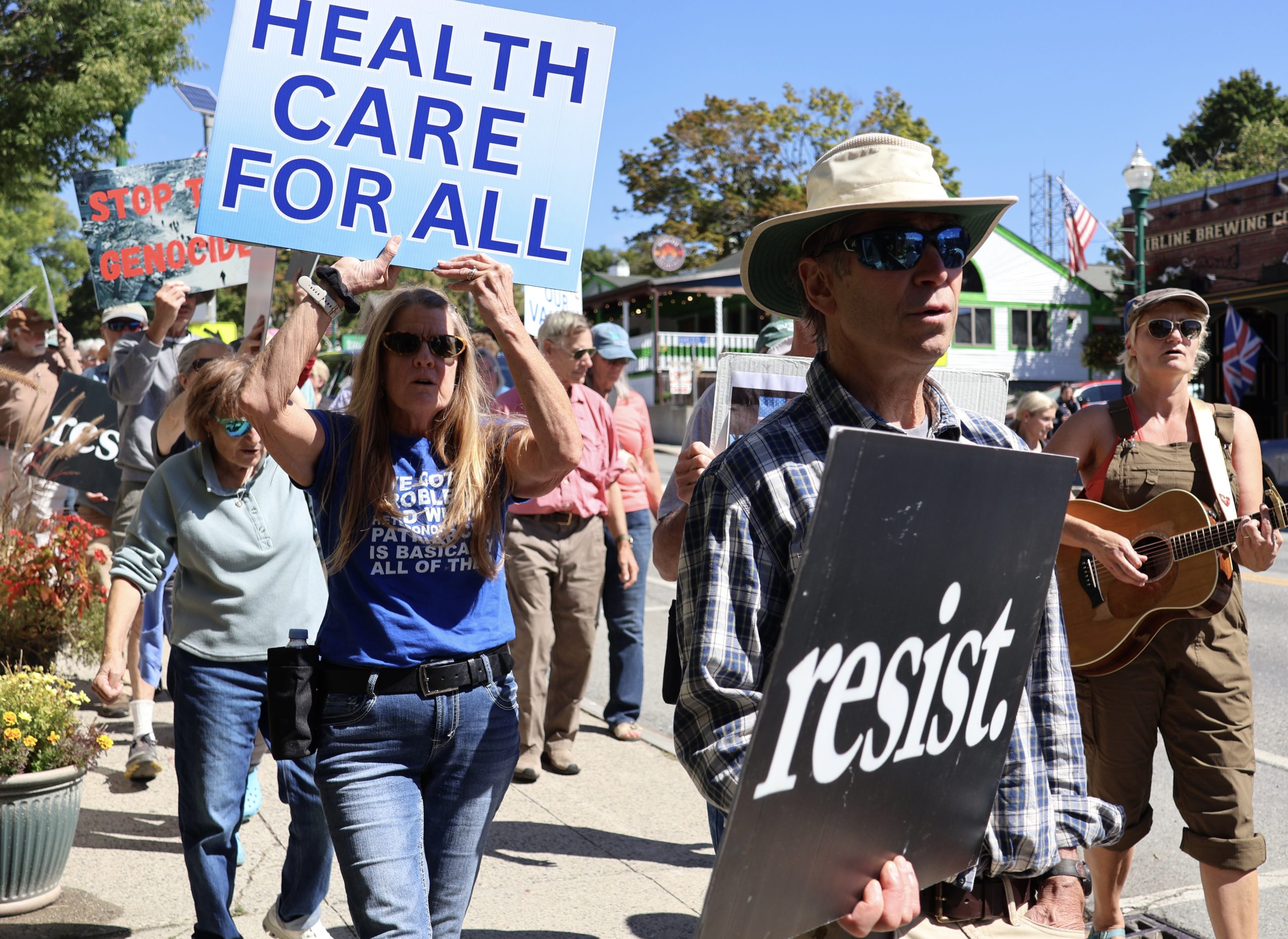 Affordability gloom and Trump anxiety shape Maine's Labor Day rallies