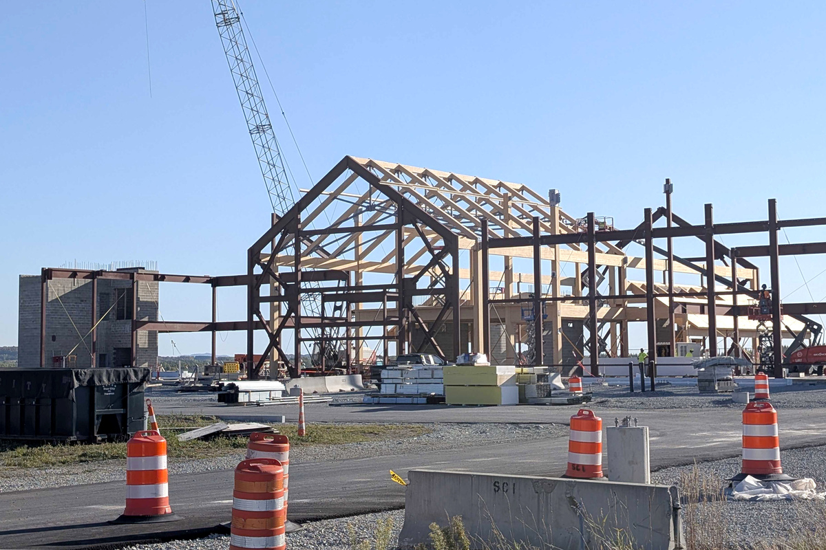Presque Isle airport terminal contractor sues electrician over $5.5M in ...