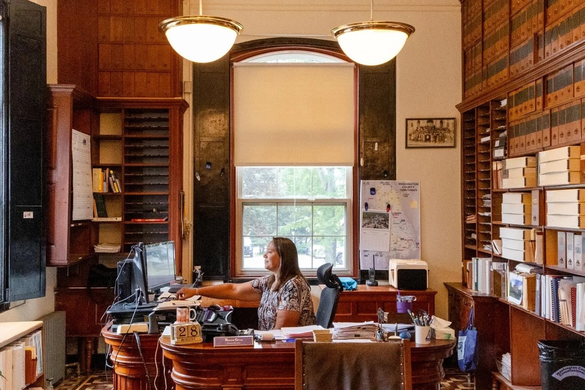 Washington County manager settles wrongful termination lawsuit for $2,500