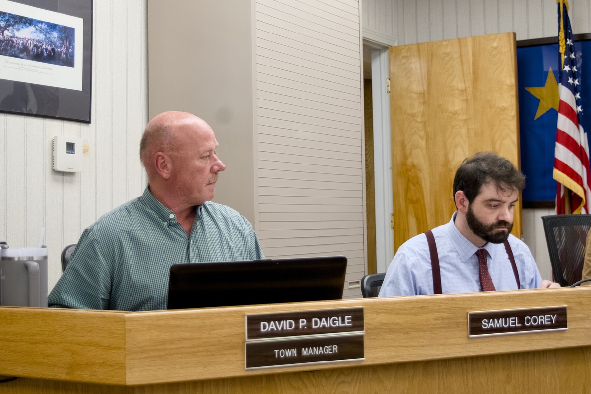 Embattled Madawaska town manager resigns and forfeits public hearing