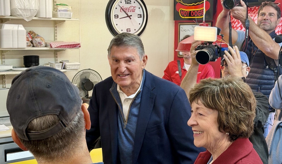 Joe Manchin says Donald Trump ‘owns this economy' on Maine stop with Susan Collins